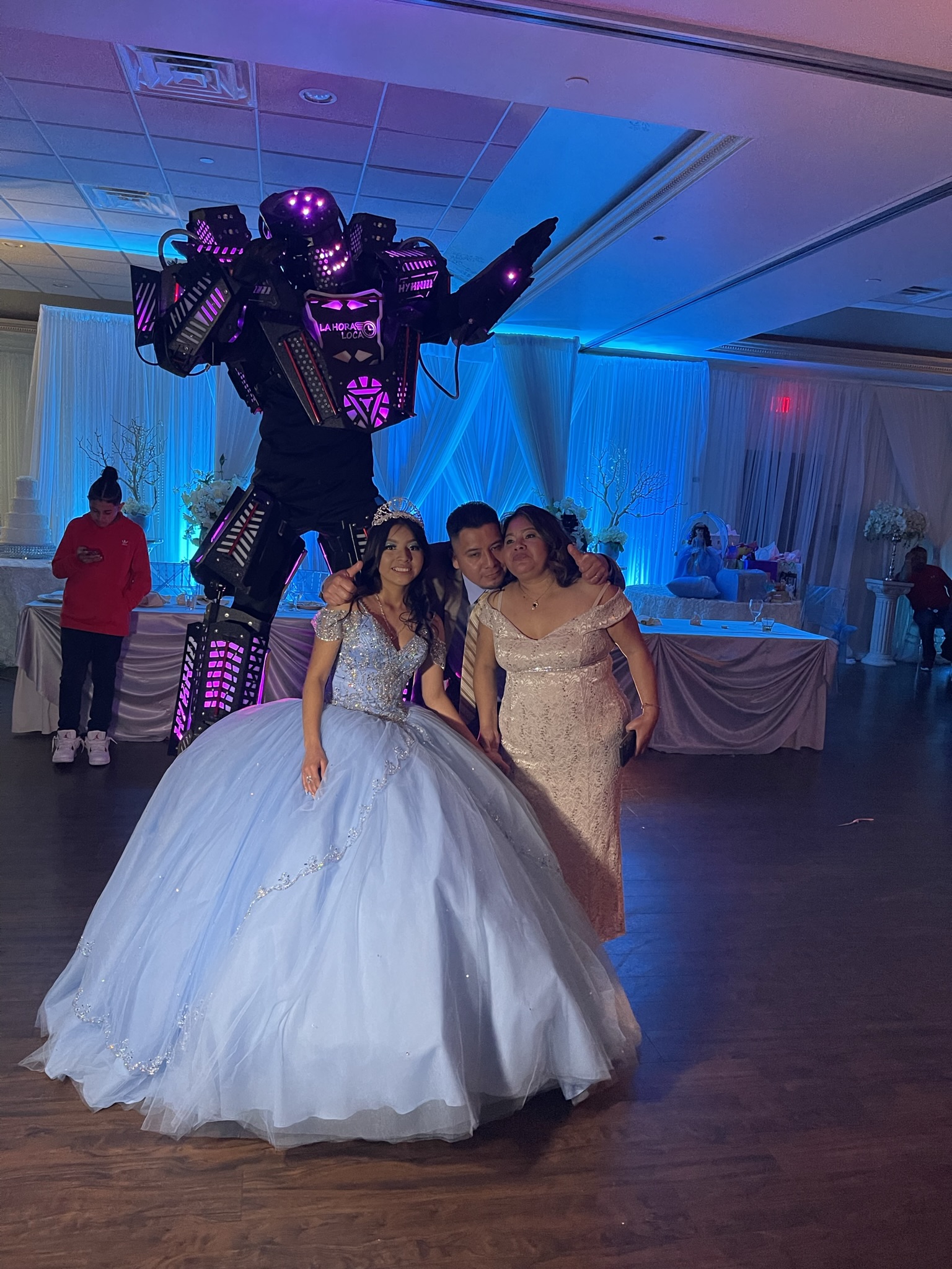 quinceaneras-shelly-s-utopia-paradise-banquet-hall